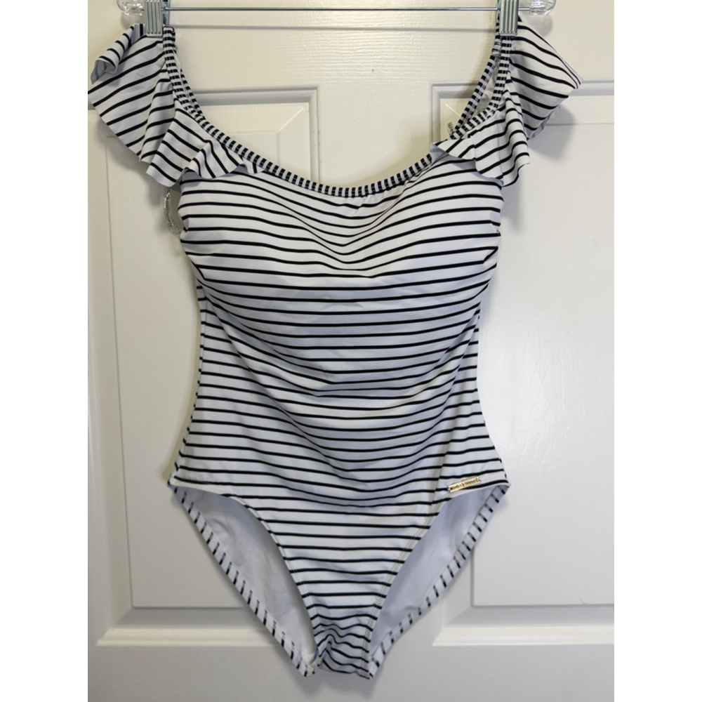 ✨ Vince Camuto One-Piece Swimsuit – Black & White Stripe | Size 8 | NWT